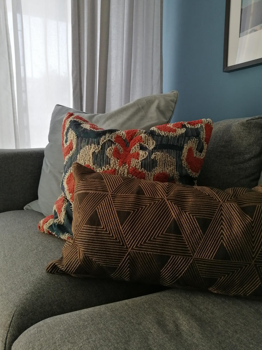 Throw pillow styling. How we did it in our living